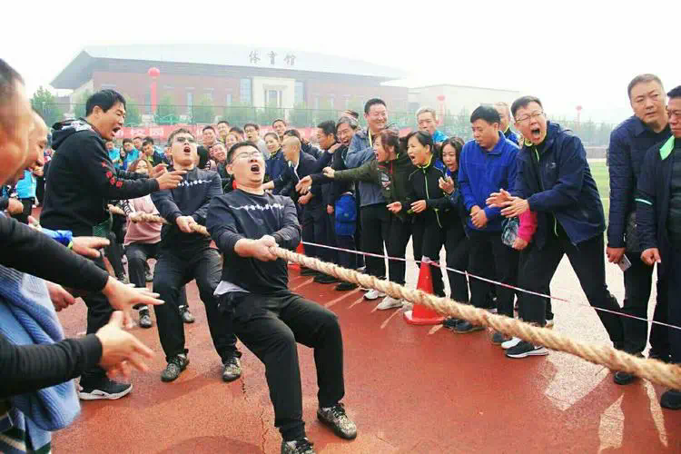 网球拍什么尺寸适合初学者用